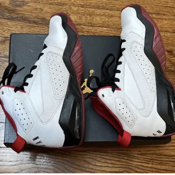 Jordan Lift Off High Top Sneakers. Size 7.5 Adult. Original Box. - Picture 7 of 9